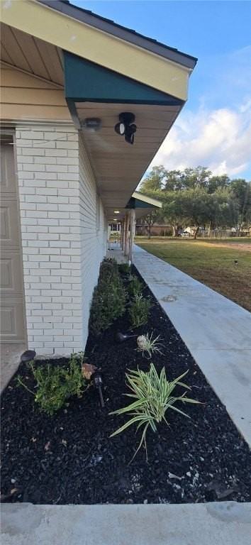 3939 Harvey Lane - Photo 2 of 17