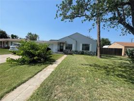 822 E Warren Ave - Photo 1 of 1