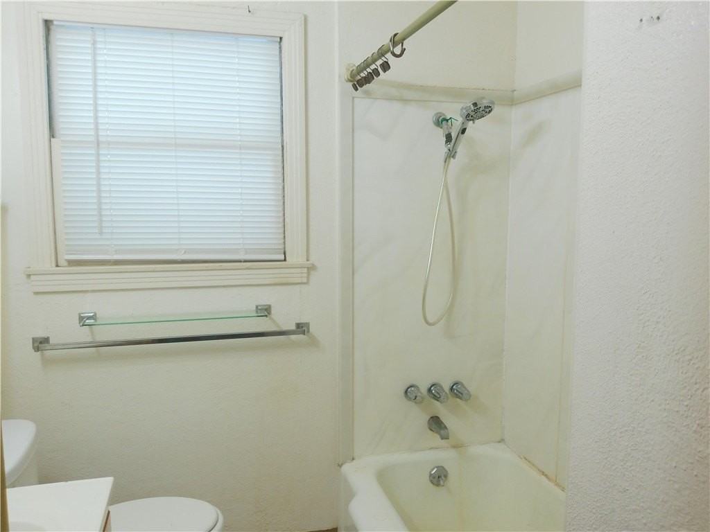 4322 Fir St - Photo 7 of 17