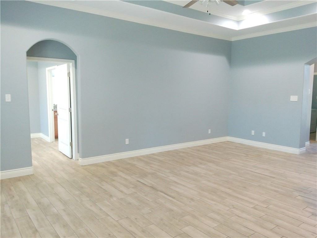 801 Truk Dr - Photo 6 of 16