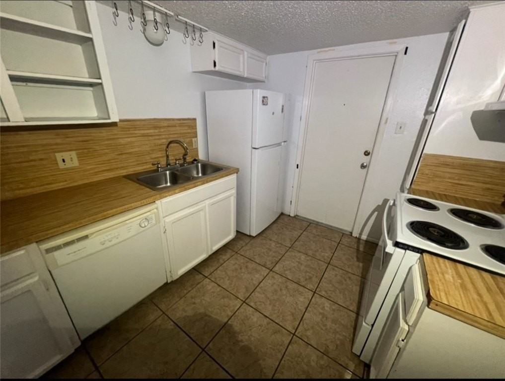 5026 Meandering Lane #A - Photo 3 of 9