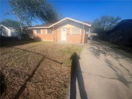 featured image of 3941 Sarita St