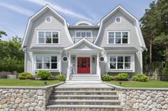 4 Leslie St - Photo 1 of 1