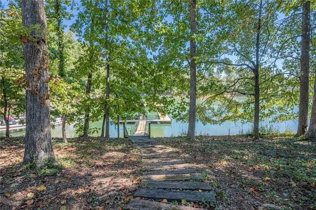 6535 Smith Cove Way - Photo 2 of 20