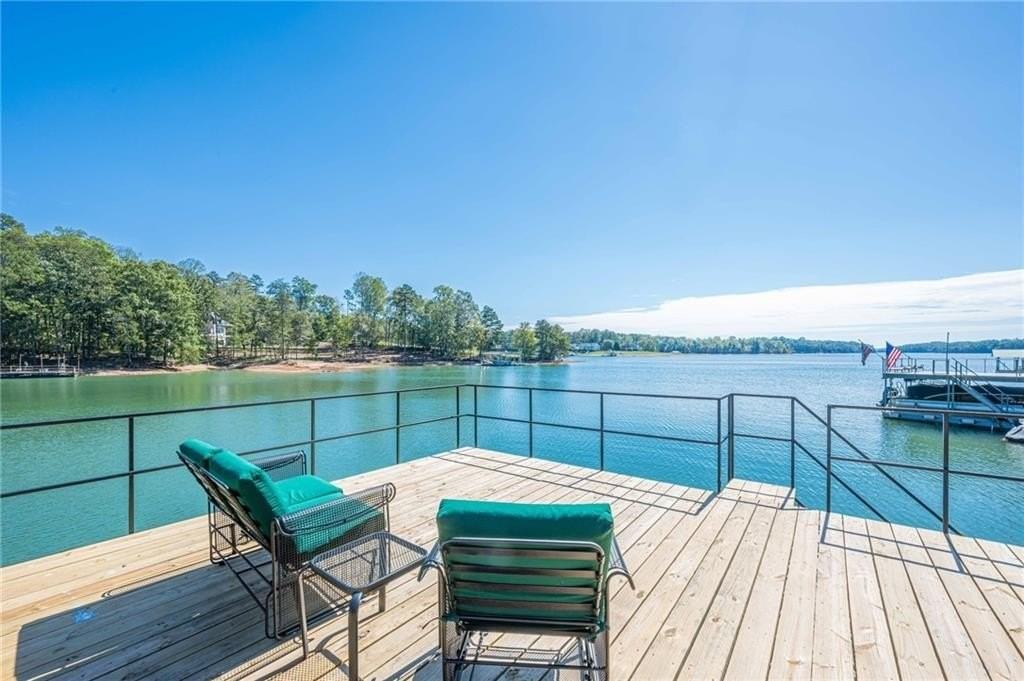 6535 Smith Cove Way - Photo 6 of 20