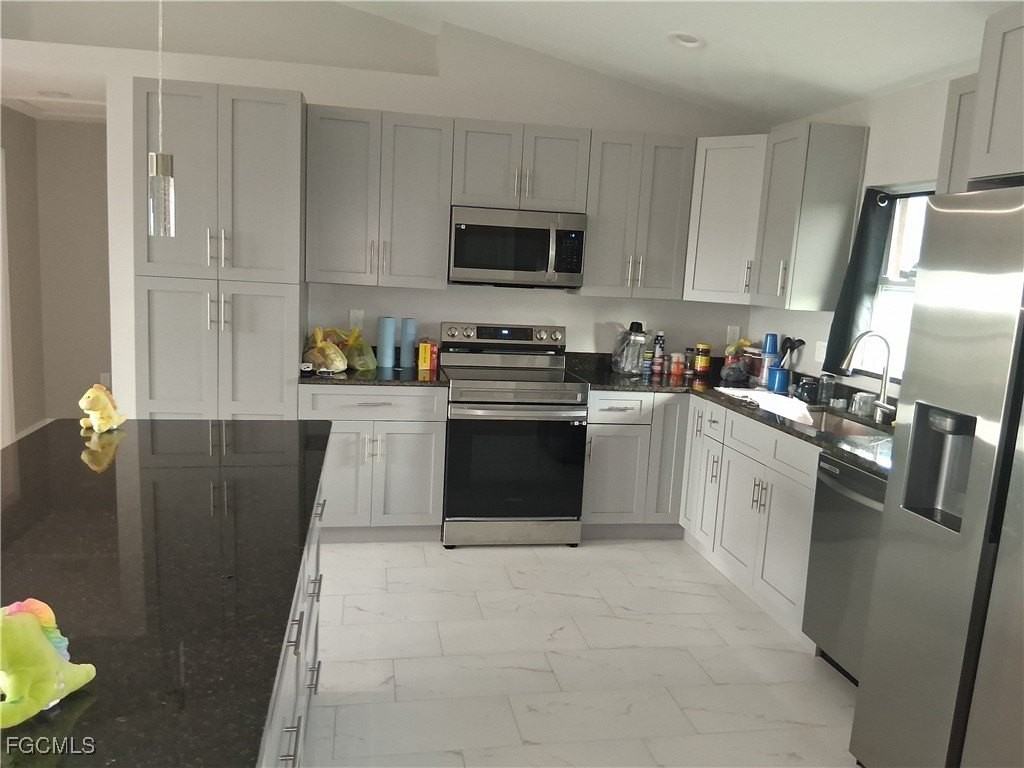 9035 W Crow Cir - Photo 6 of 7