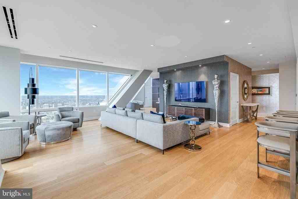 50 S 16th St #5401R - Photo 4 of 45