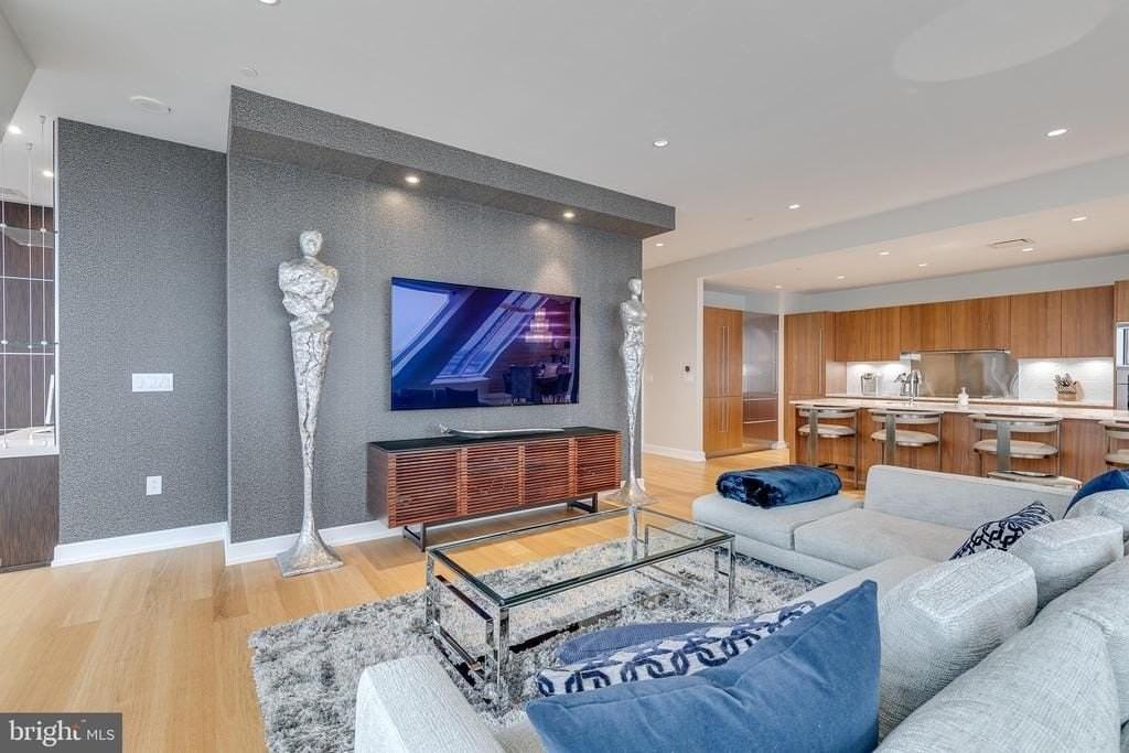 50 S 16th St #5401R - Photo 7 of 45