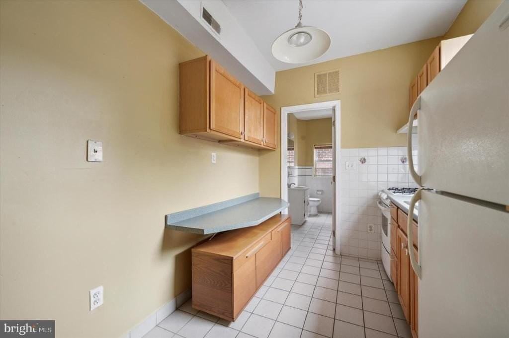 519 S 17th St #3 - Photo 3 of 8