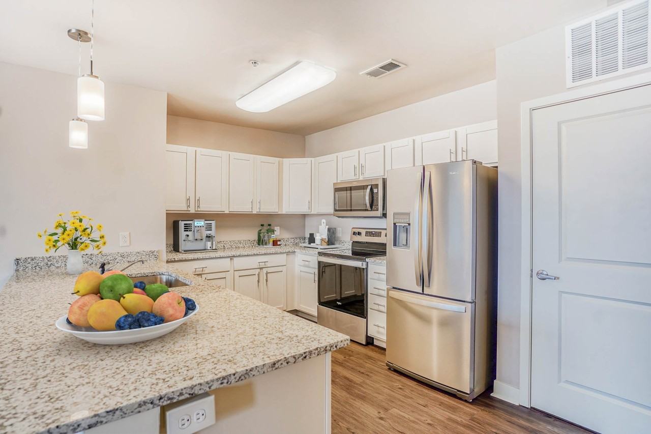 The Brakeman Apartments - Photo 4 of 9