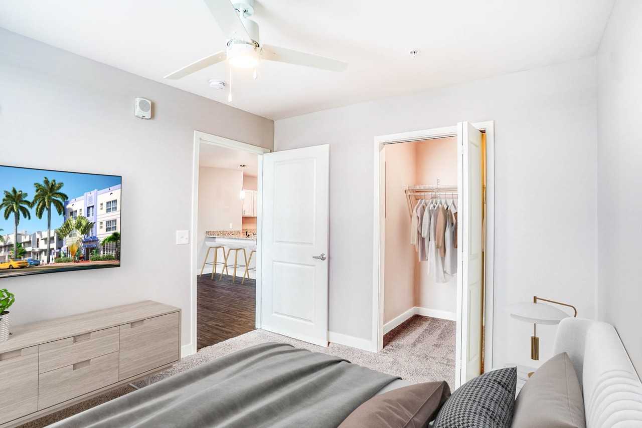 The Brakeman Apartments - Photo 7 of 9