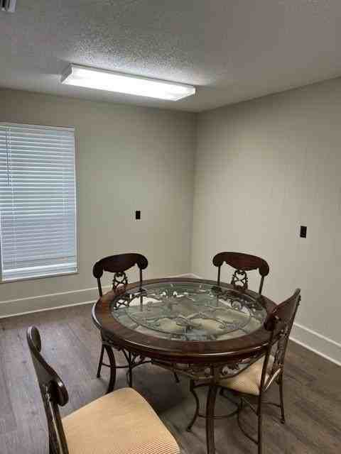 5801 Creel Rd - Photo 3 of 16