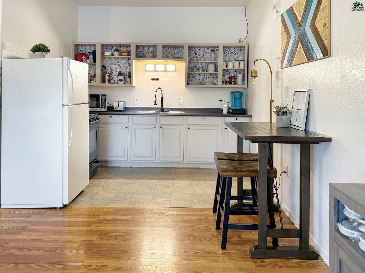 2846 Richardson Hwy #9 - Photo 3 of 12