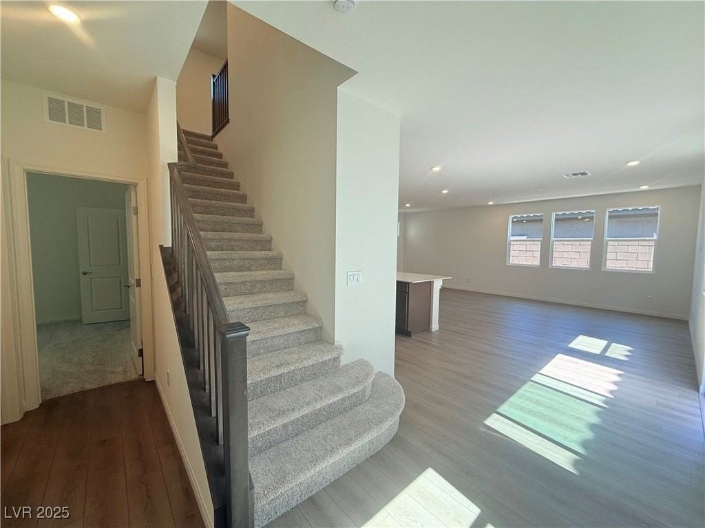 6616 Bowery St - Photo 4 of 19