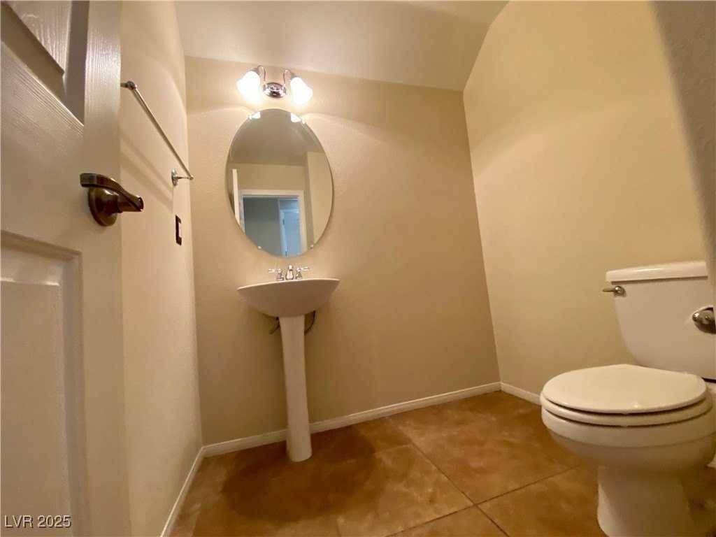 9208 Red Knoll St - Photo 7 of 18