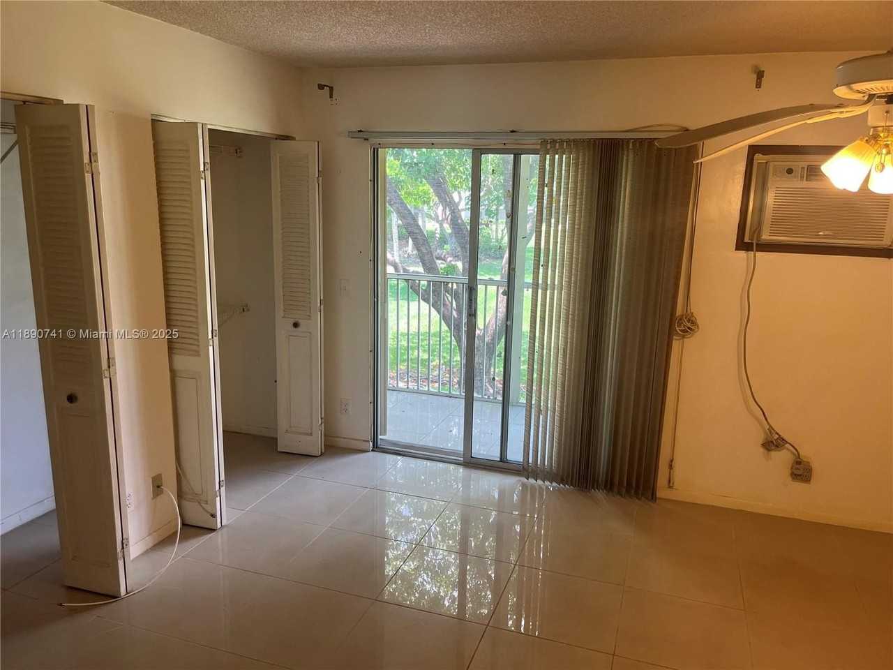 150 Southwest 134th Way #209R - Photo 5 of 12