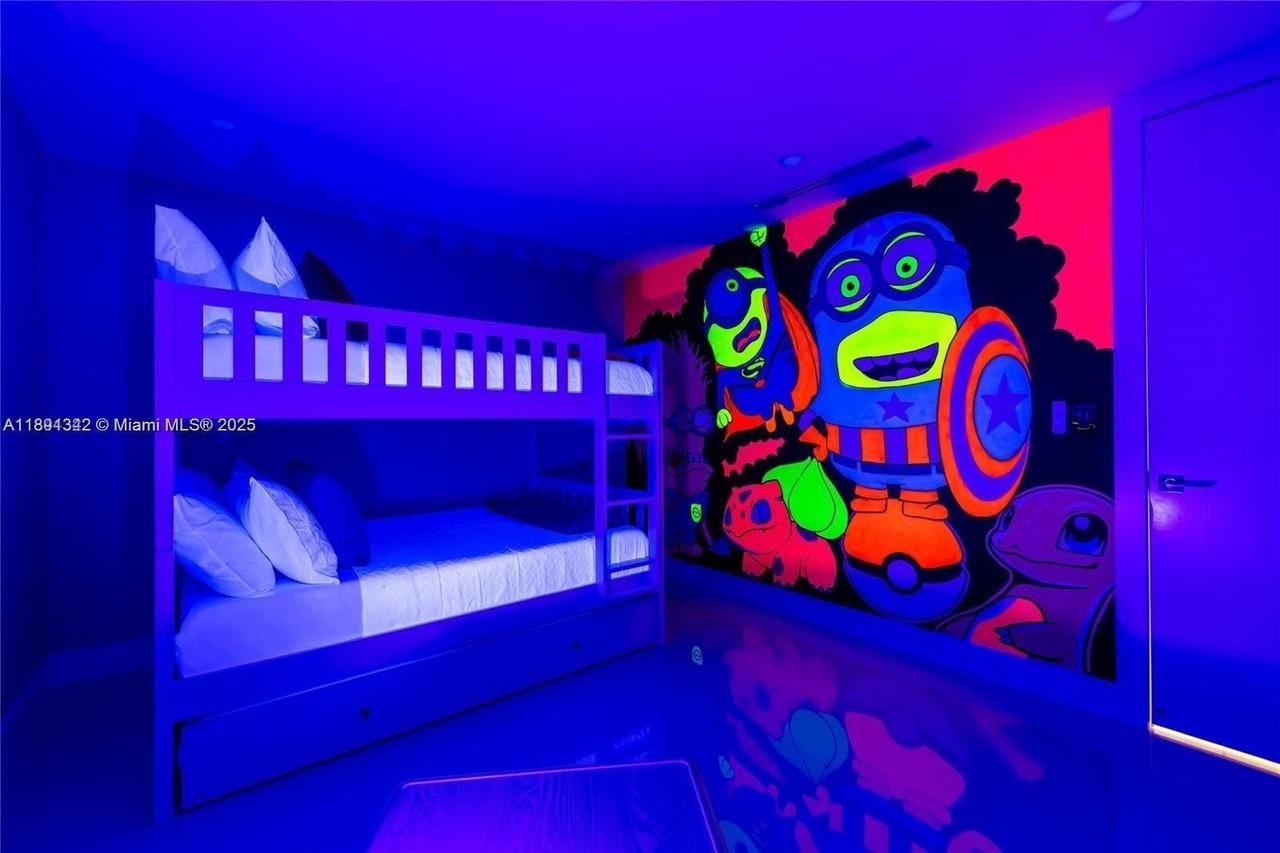 3221 Sw 140th Ave #0 - Photo 7 of 19