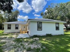 featured image of 2720 Sw 122nd St