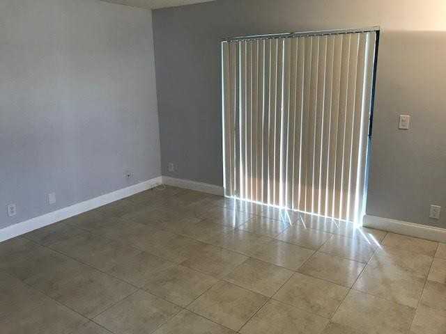 522 Trace Cir #201A - Photo 3 of 8