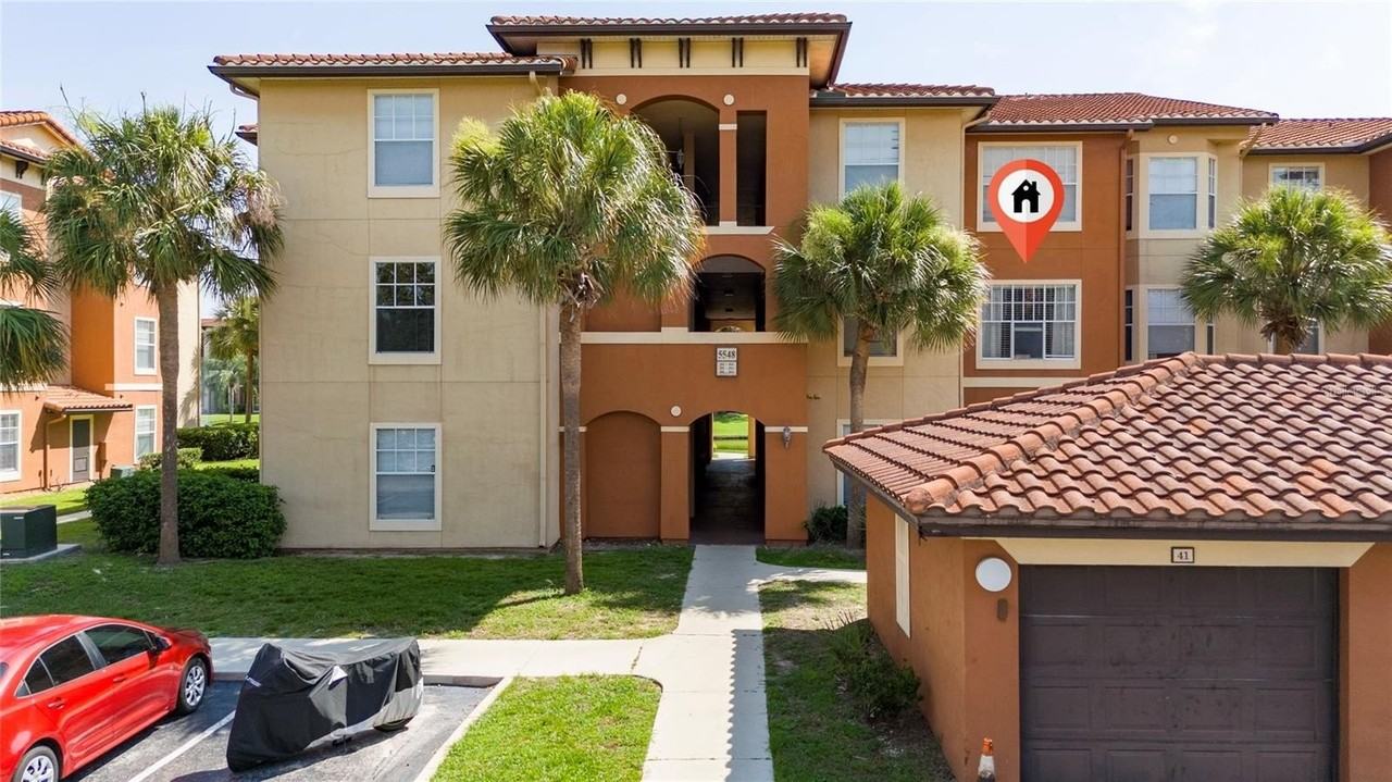 5548 Metrowest Blvd #202 - Photo 3 of 28