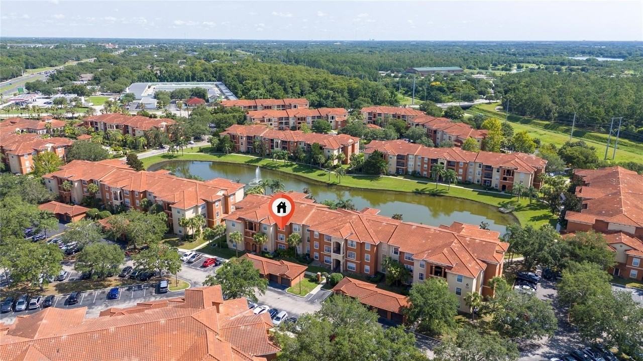 5548 Metrowest Blvd #202 - Photo 6 of 28