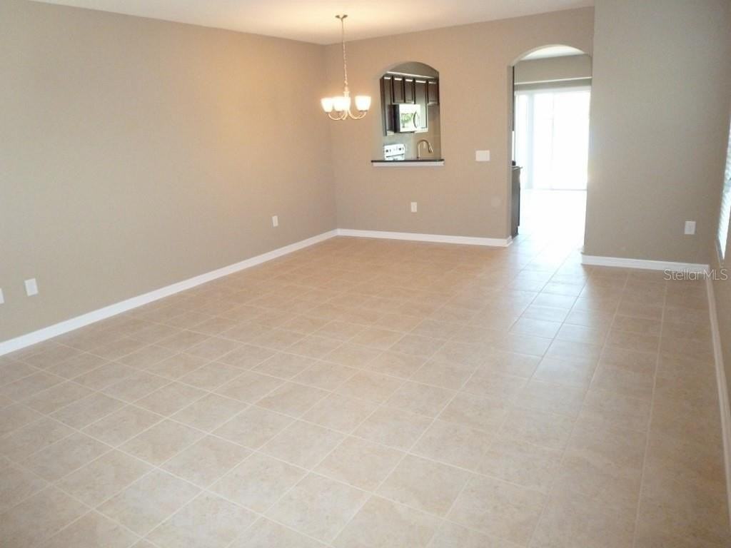 15943 Stable Run Dr - Photo 3 of 14