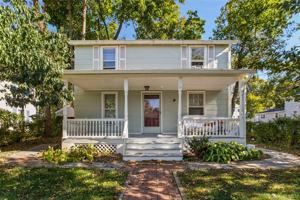 featured image of 36 Anderson Rd #2ndFL