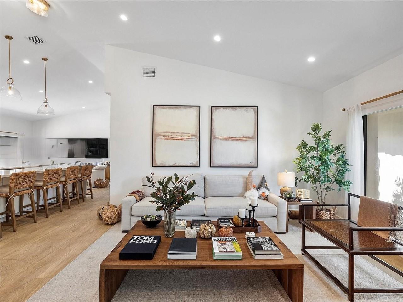 3776 Sw 107th Ct - Photo 4 of 8