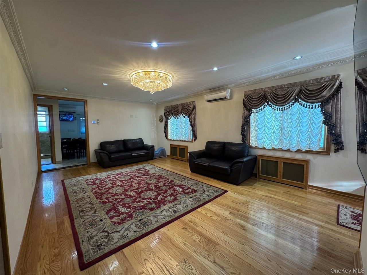 7719 170th St #1stFL - Photo 2 of 7