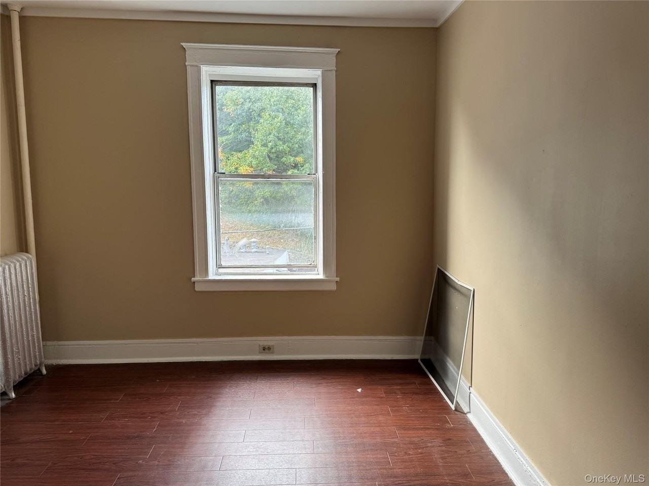 249 Mclean Ave #4A - Photo 2 of 4