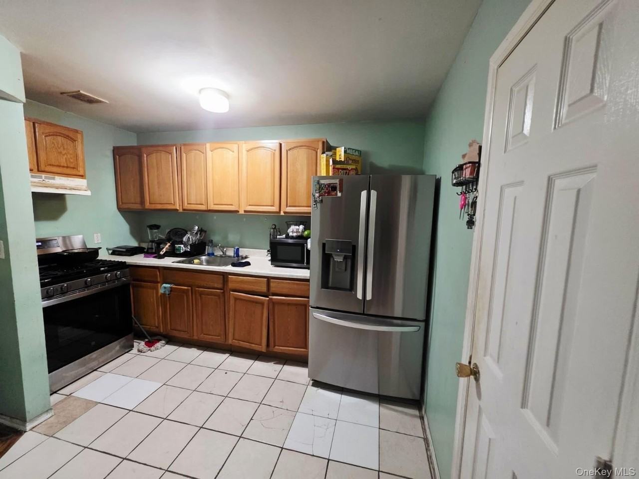 9326 197th St #3rdFL - Photo 7 of 9