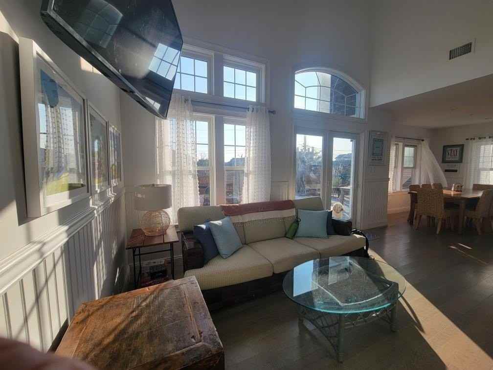 345 Dehnhoff Walk - Photo 6 of 12