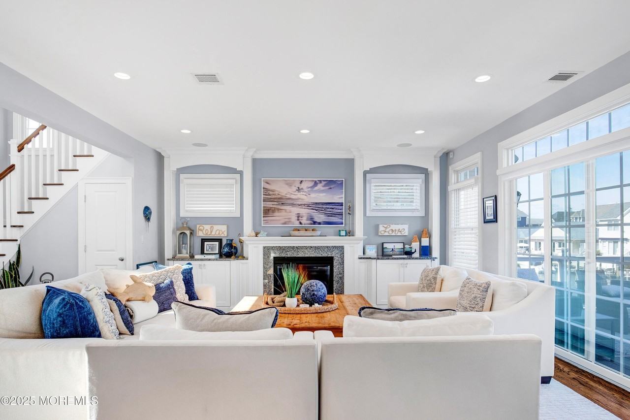 206 206 N Lagoon Road unit: Summer 2026 - Photo 4 of 50