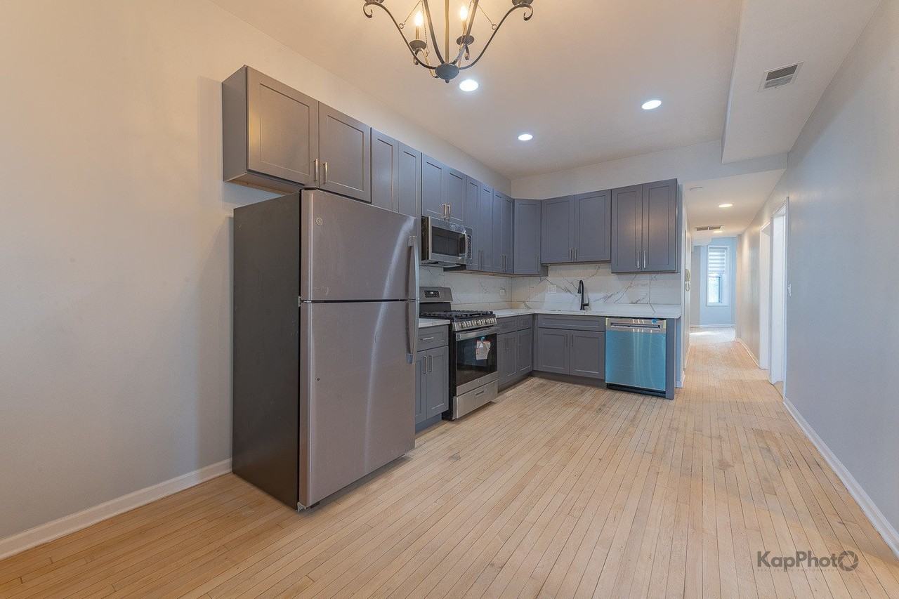 3328 S Emerald Ave #3 - Photo 7 of 27