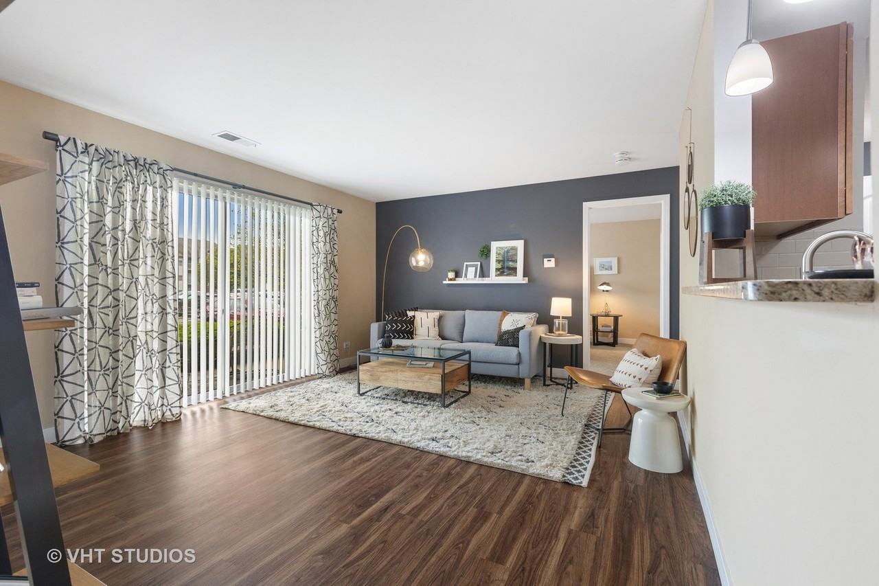 84 Sterling Circle #202 - Photo 6 of 40