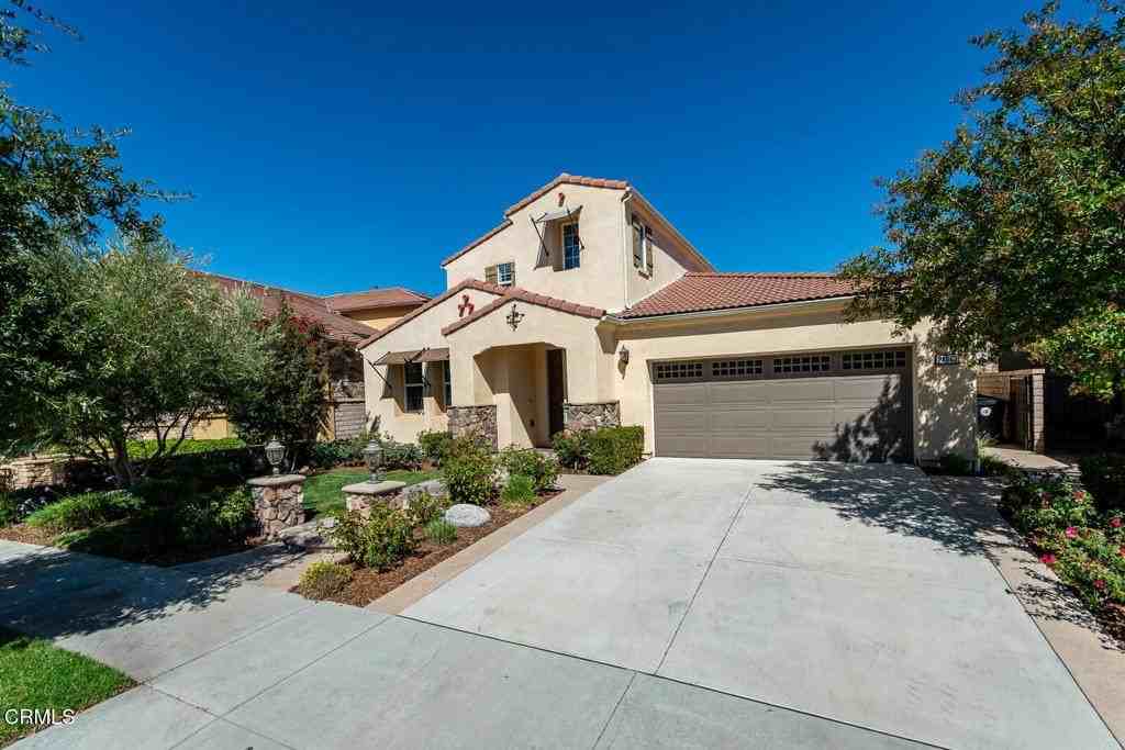 24863 Carbon Ln - Photo 4 of 50