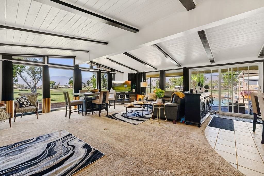 38250 Azalea Dr - Photo 4 of 26