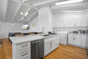 6440 Jumilla Ave - Photo 1 of 1