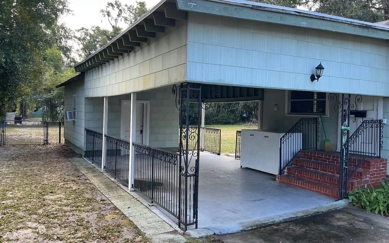 652 E Duval St - Photo 5 of 14