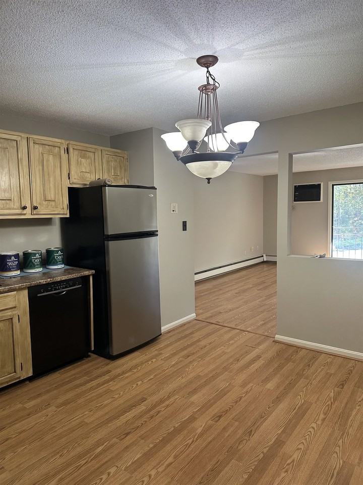 23 Country Club Dr #39 - Photo 5 of 12