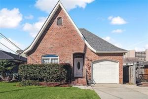 featured image of 319 Hay Pl