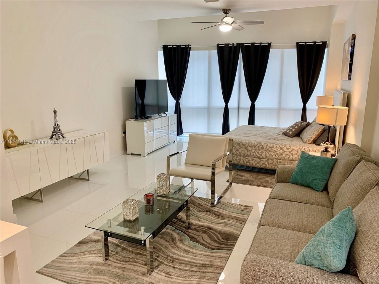 851 Ne 1st Ave #502 - Photo 7 of 8