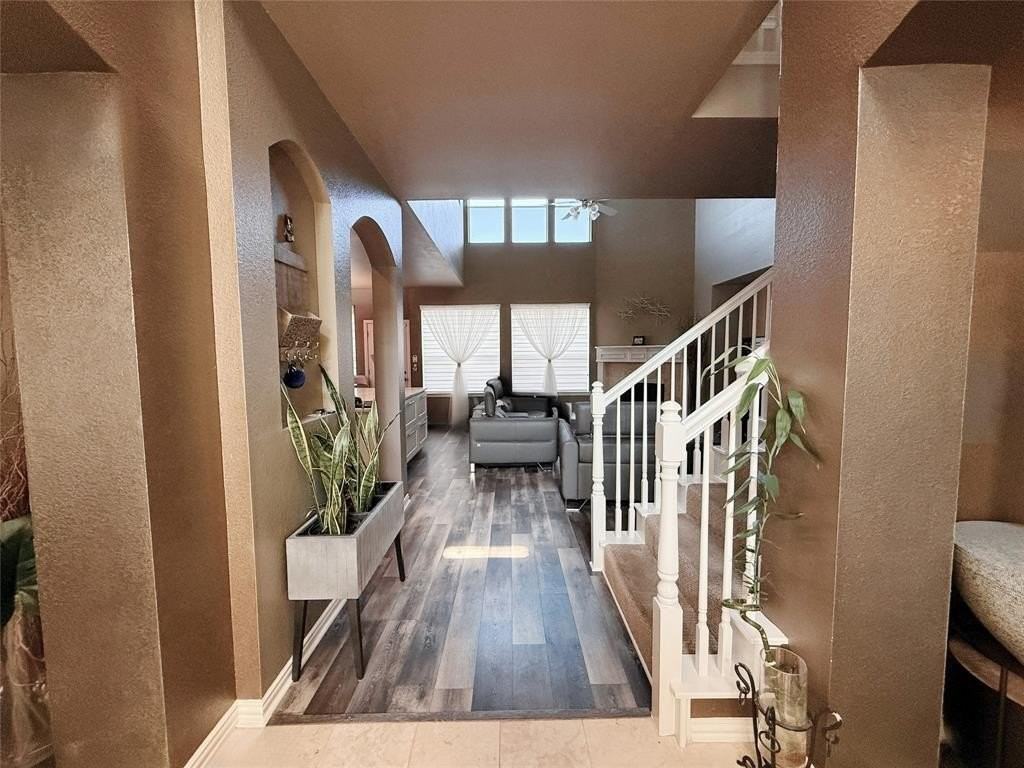 2302 Chapelwood Dr - Photo 6 of 24