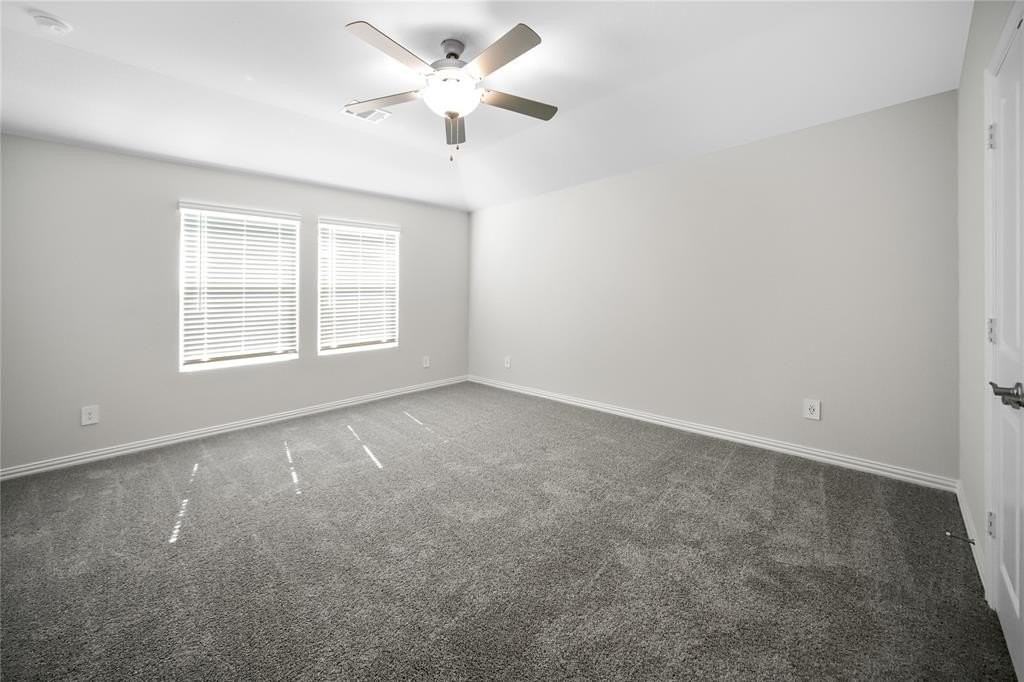 707 Whispering Winds Trl - Photo 5 of 16