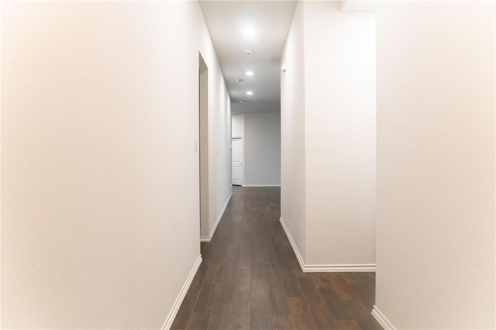 4015 Aurora Ln - Photo 3 of 20