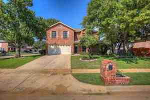 featured image of 2006 Crystal Springs Dr