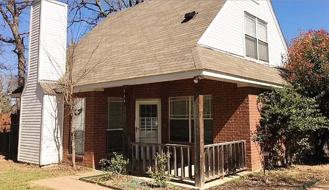 544 Lakeshore Rd - Photo 1 of 1