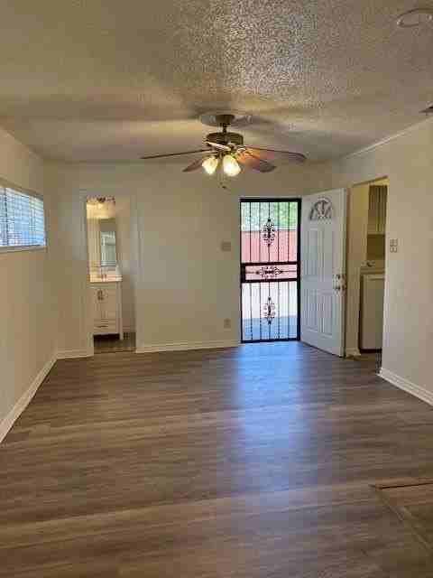 5011 W University Blvd - Photo 6 of 25