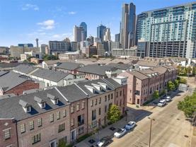 643 S Cesar Chavez Blvd - Photo 1 of 1