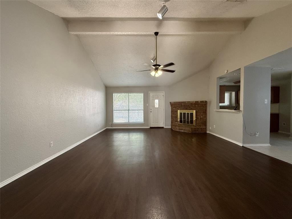 1420 Superior Dr - Photo 5 of 24